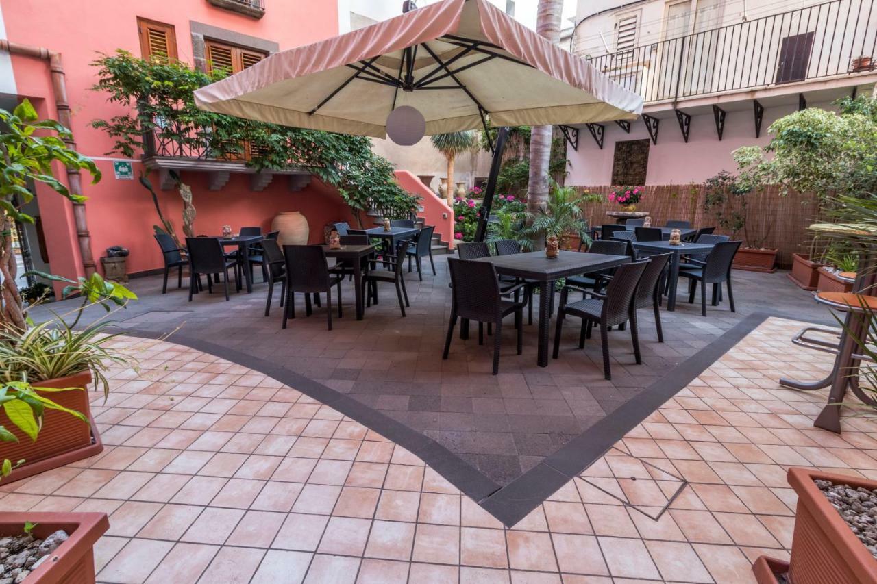 ליפארי Residence Alberghiero Eolie מראה חיצוני תמונה
